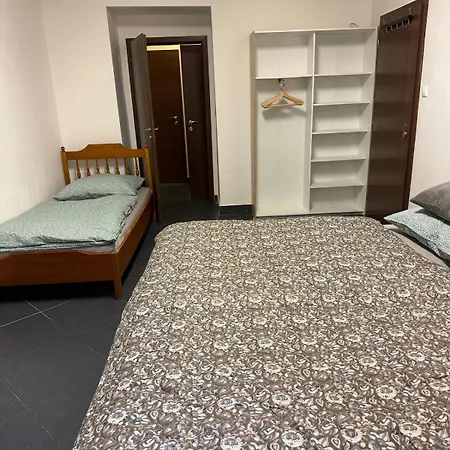 Διαμέρισμα Spacious 115m2 Near Center & Parks Πράγα